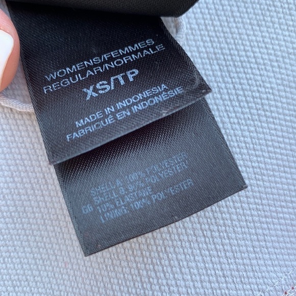 The North Face Flight Series Jacket - Red/Gray - Picture 16 of 16